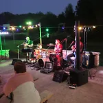 Le Douzou Campsite Bouzic