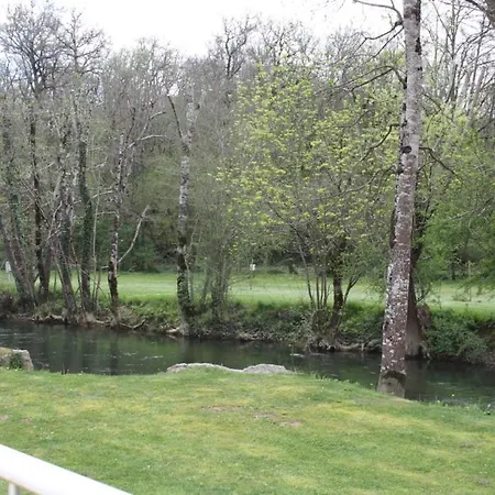 Le Douzou Camping *