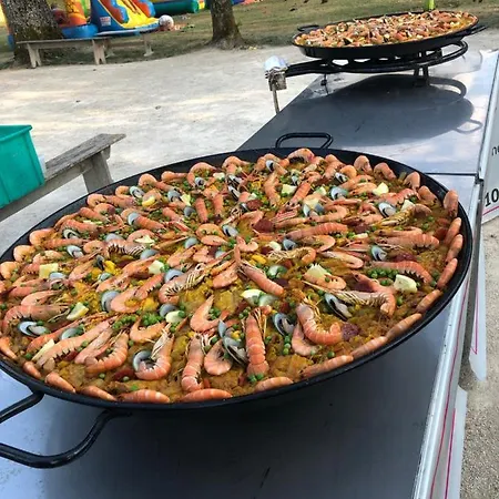 Le Douzou キャンプ場 Bouzic