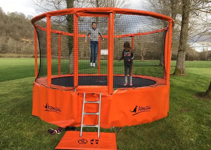 Le Douzou Кемпинг Bouzic