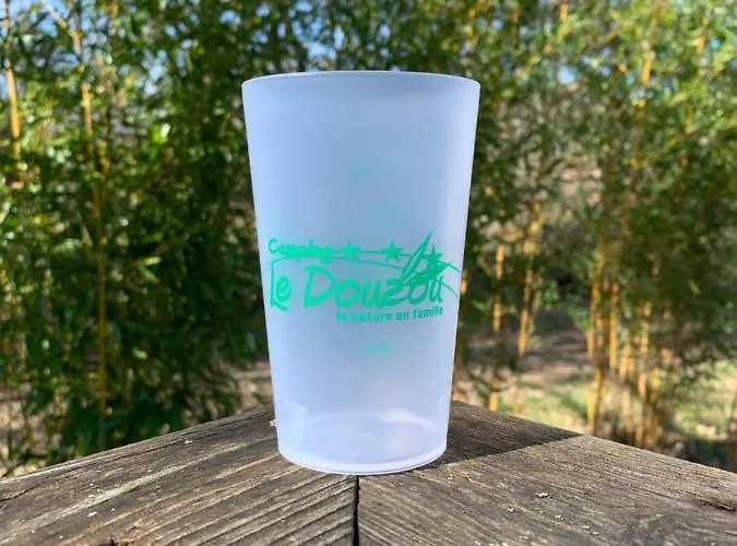 Le Douzou Кемпинг