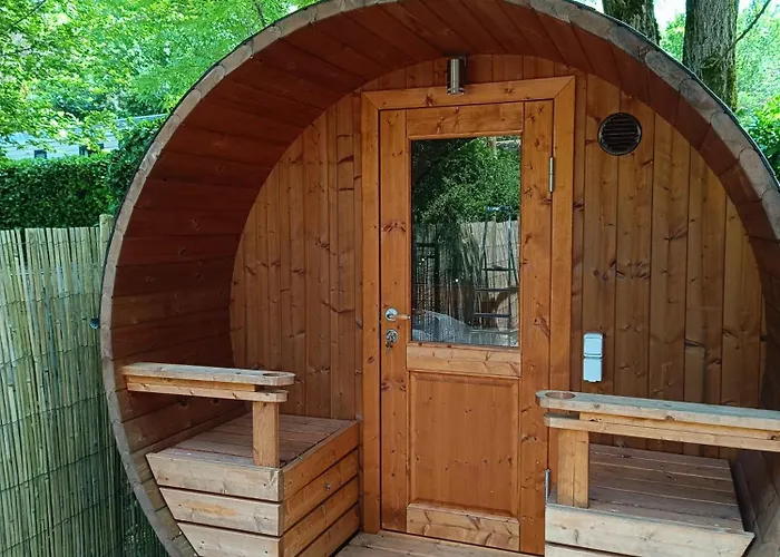 Le Douzou Кемпинг Bouzic